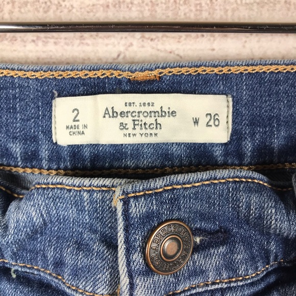 Abercrombie & Fitch Jean Distressed Cut Shorts - Picture 7 of 9